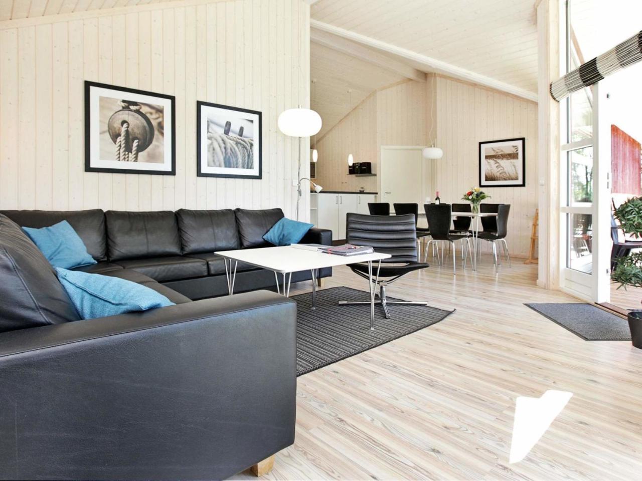 8 Person Holiday Home In Gro Enbrode Grossenbrode Exterior photo